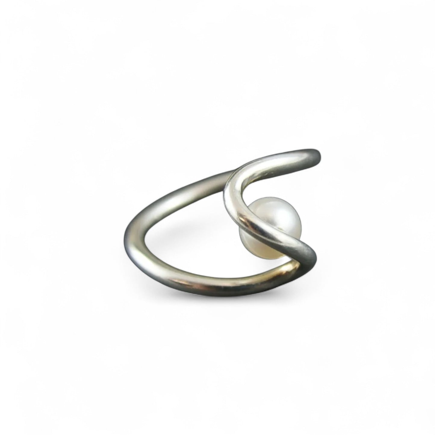 Bague perle cachée femme argent 925 par Sonia Imbeault