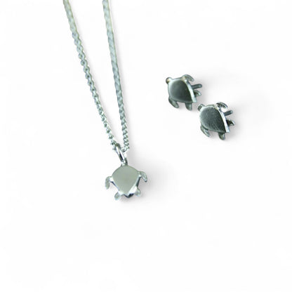 Boucles d'oreilles tortues en argent sterling par Sonia Imbeault