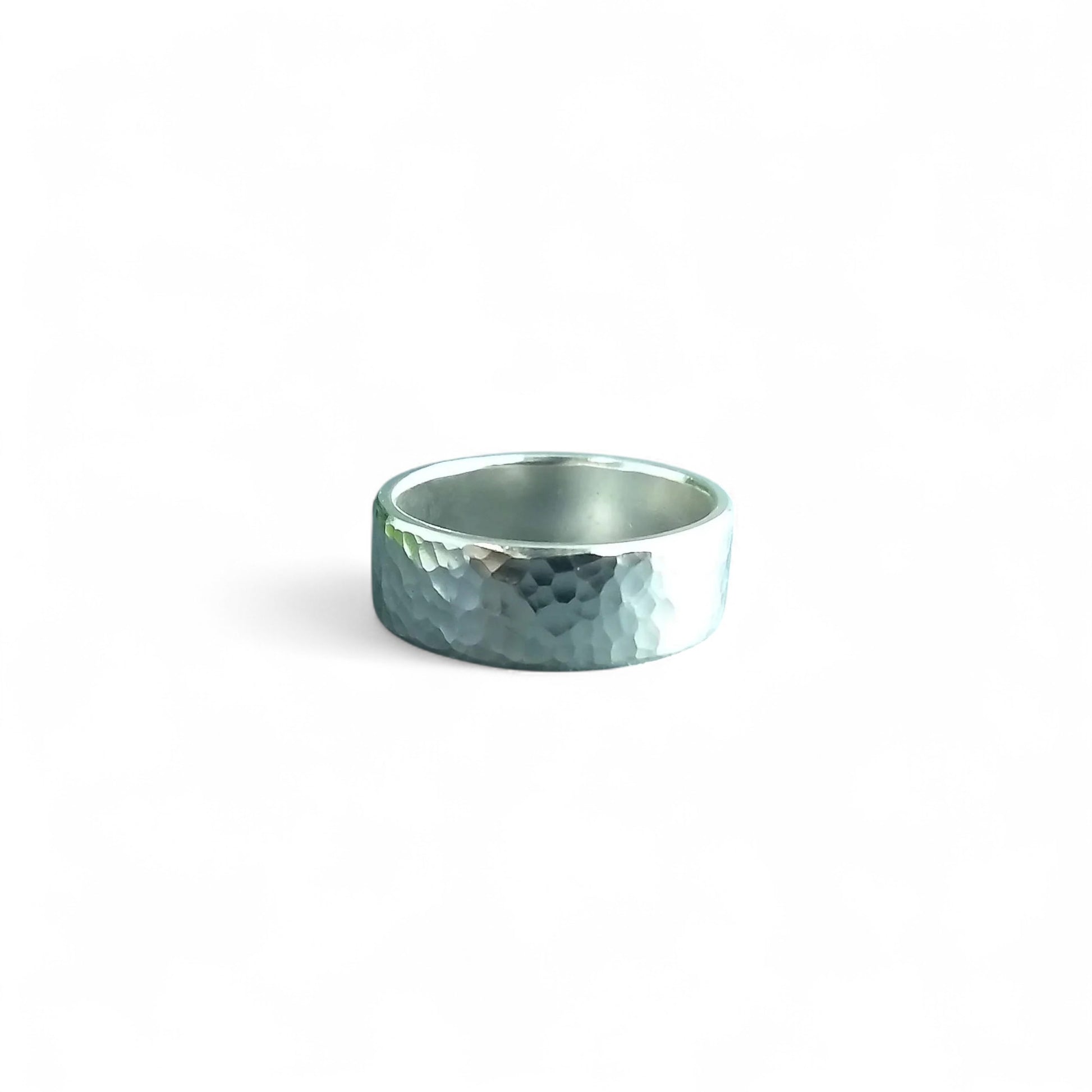 Jonc martelé en argent sterling pour homme par Sonia Imbeault
