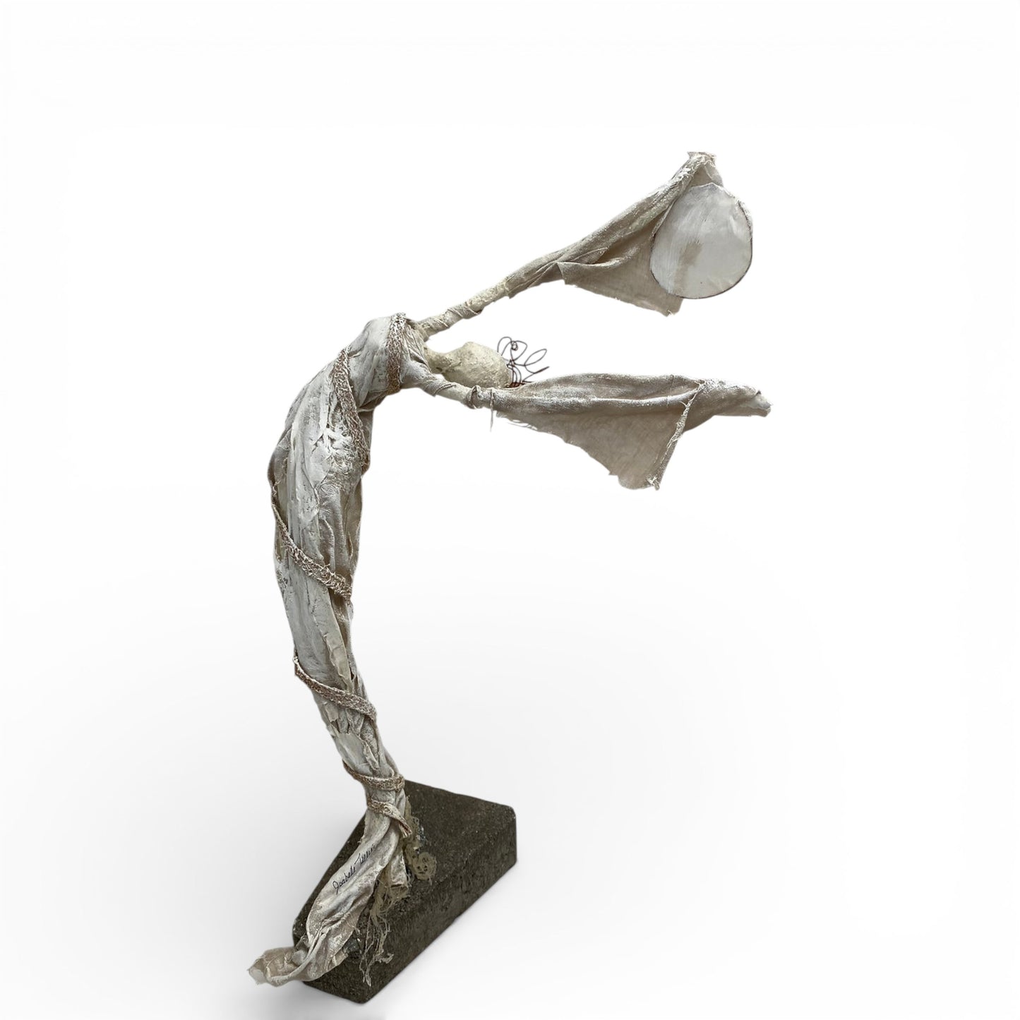 Atelier de sculpture contemporaine au durcisseur de textile animé par  Isabelle Tellier par Ateliers