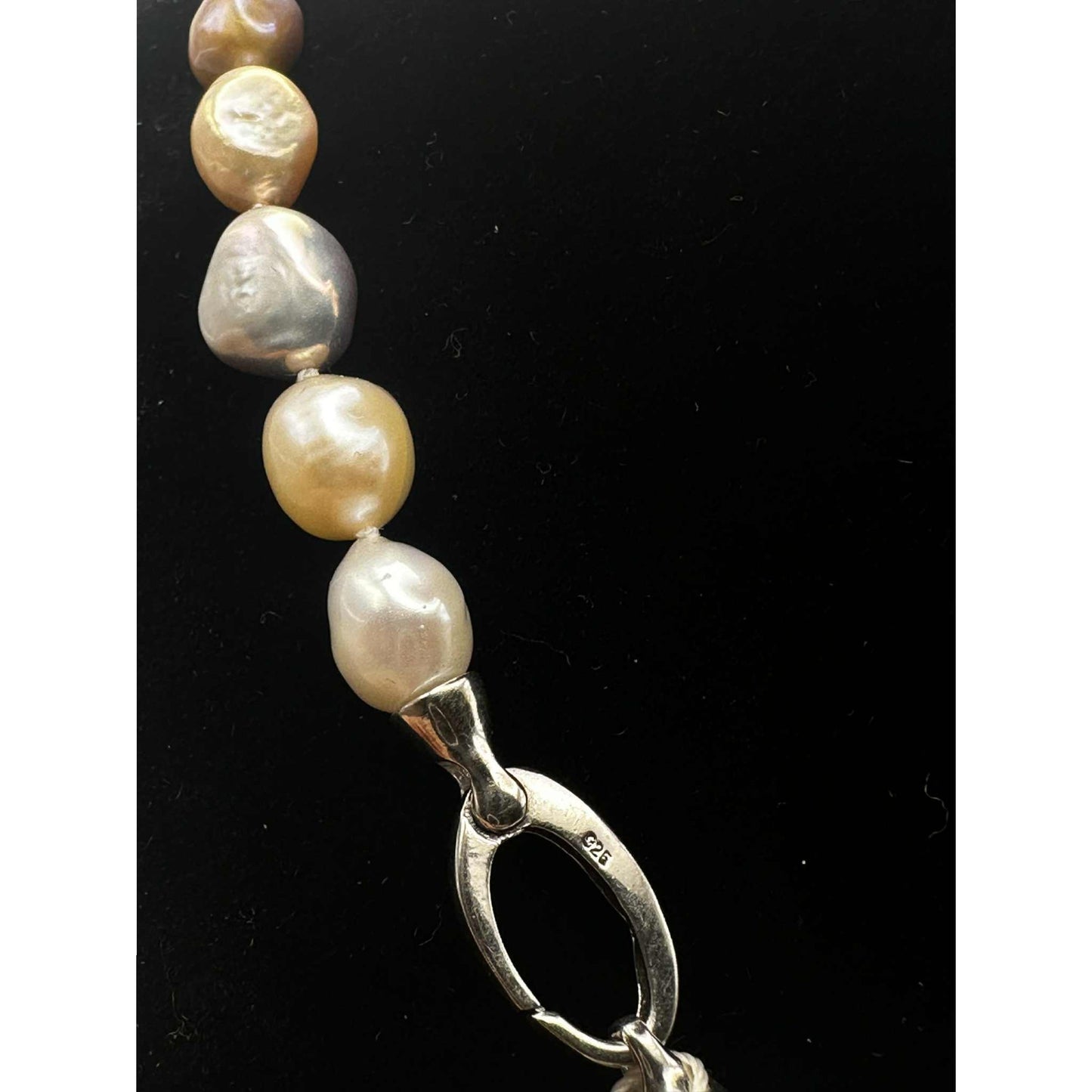 Collier de perles baroques multicolores naturelles pêche AC4 par Anne Carmichael
