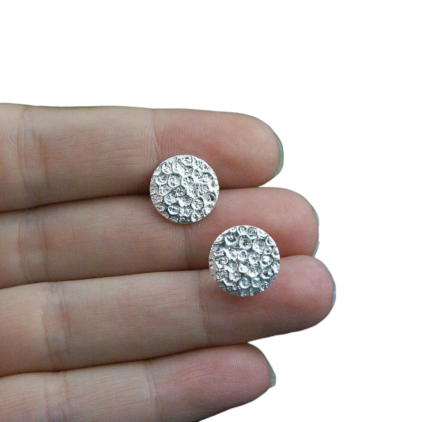 Boucles d’oreilles Corail fixes grandes en argent sterling par Sonia Imbeault