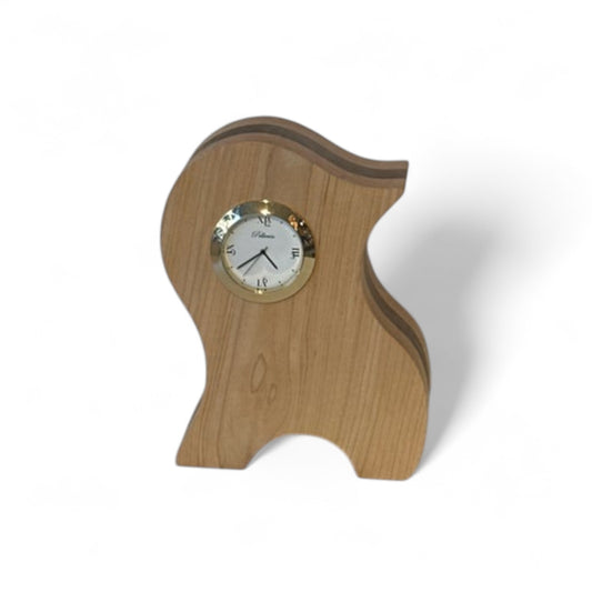 Horloge en bois massif par Karine Pellerin
