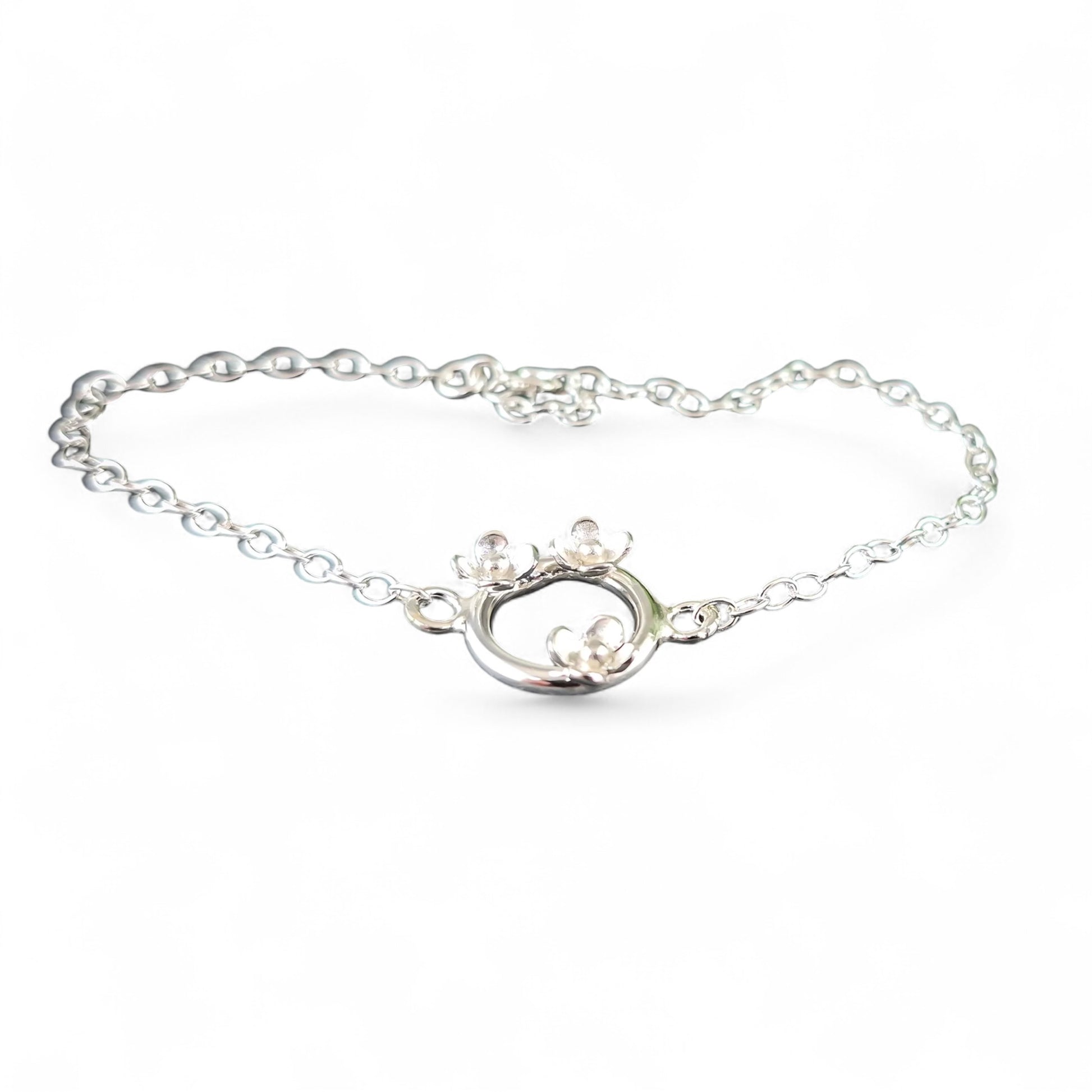 Bracelet ajustable en argent sterling Fleur de Lilas par Sonia Imbeault
